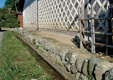 農業用水は地域用水としても利用されています。