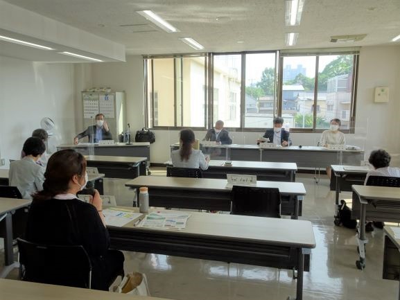 関東農政局静岡県拠点 2階会議室