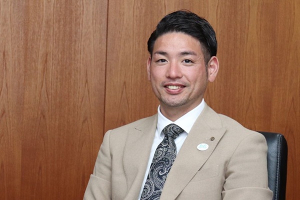 代表者の男性一人