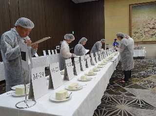 西日本地区豆腐品評会の様子