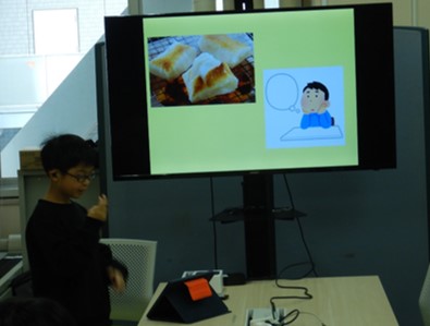 小学生３名からの報告の様子①