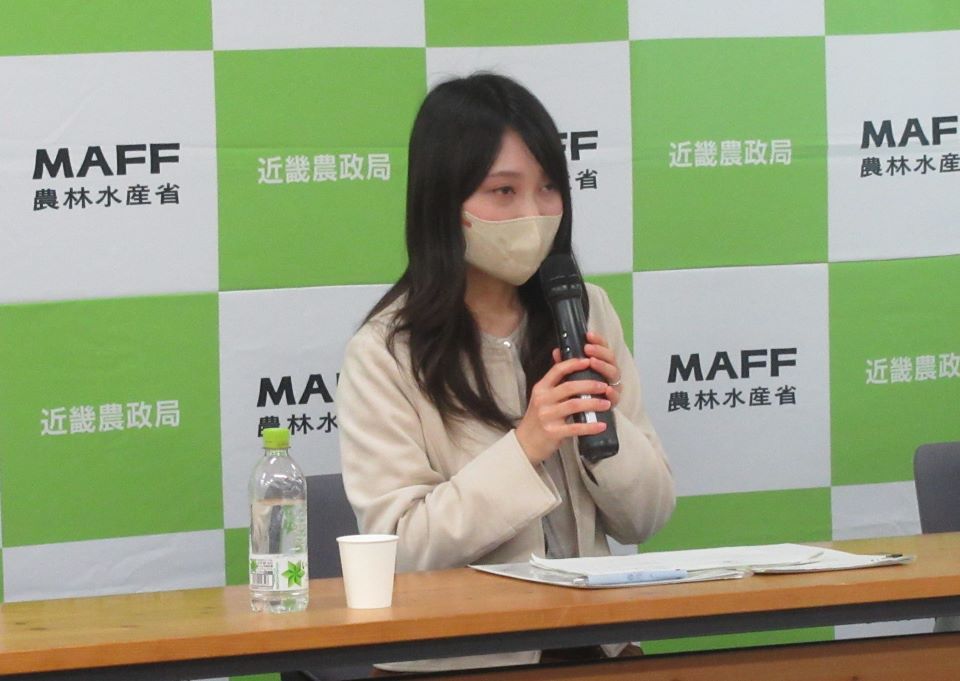 野口氏