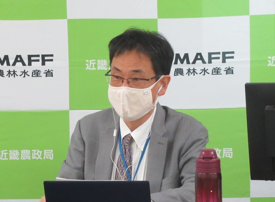 安宅課長