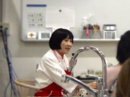 甲南女子大学&nbsp; 濵口教授