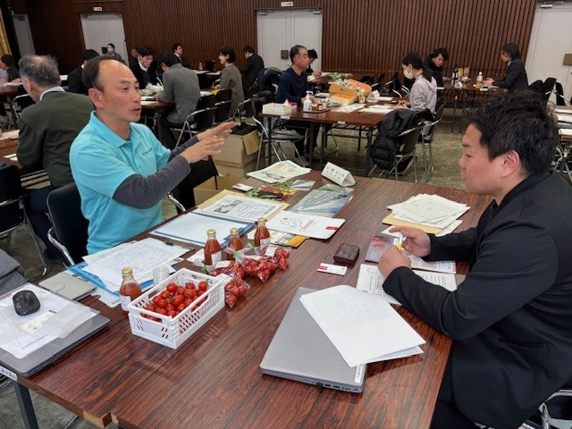 近畿農政局と日本政策金融公庫が合同で商談会開催のようす