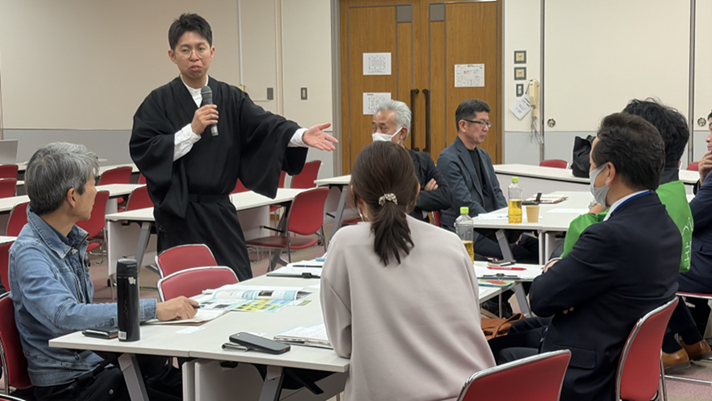 シンポジウムを開催したようす