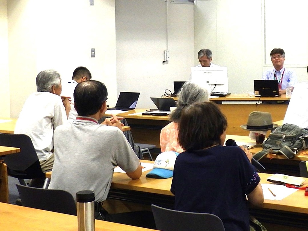 会場の様子