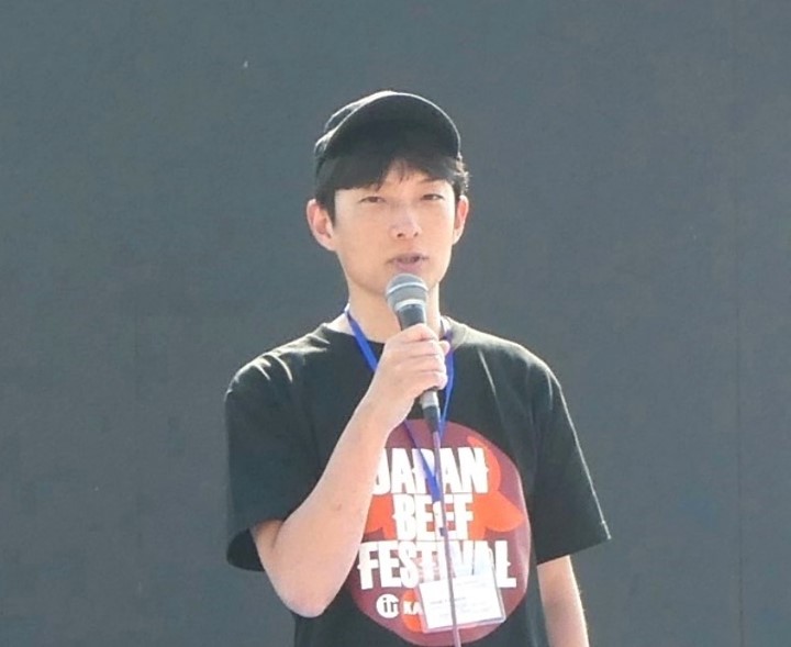 山内氏