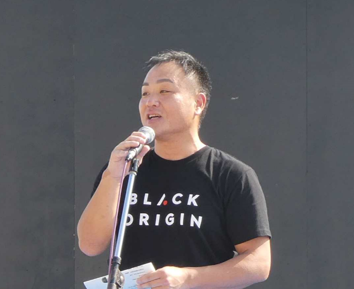 大浦氏
