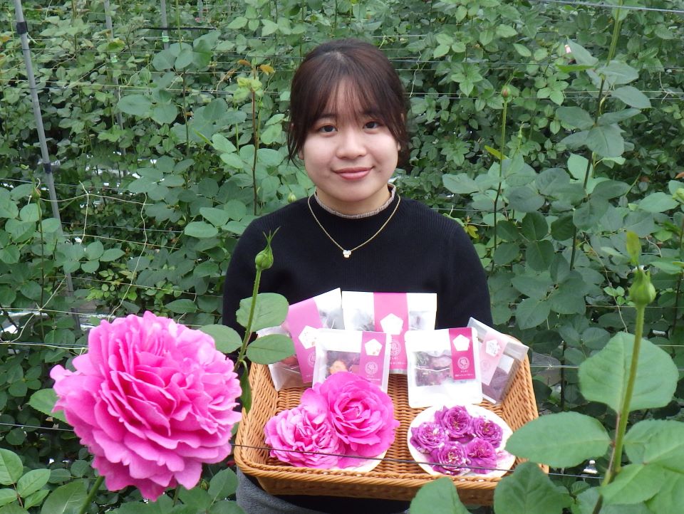 平群町のバラで癒しを届けたい～株式 ばらめく（平群町）～
