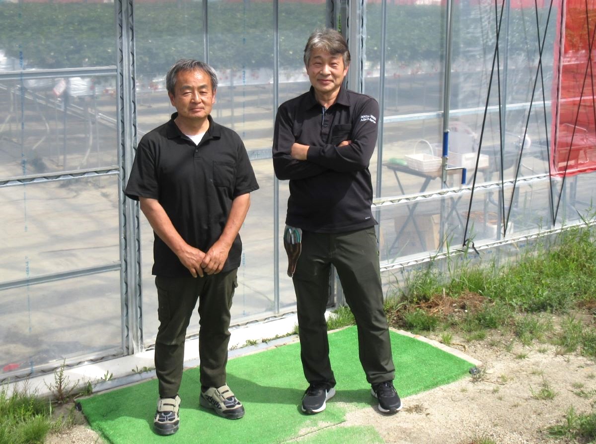 代表　佐藤