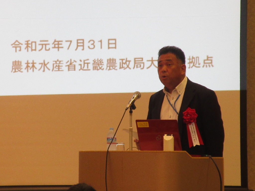 講演する小山農政推進官