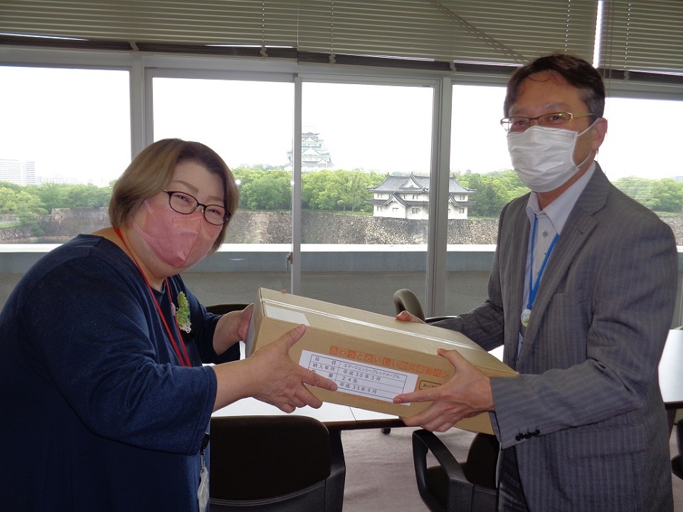 【横田代表、松本地方参事官】