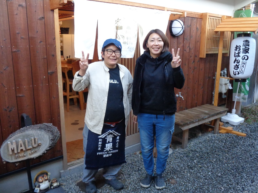 縣さん（右）と岩本さん（左）