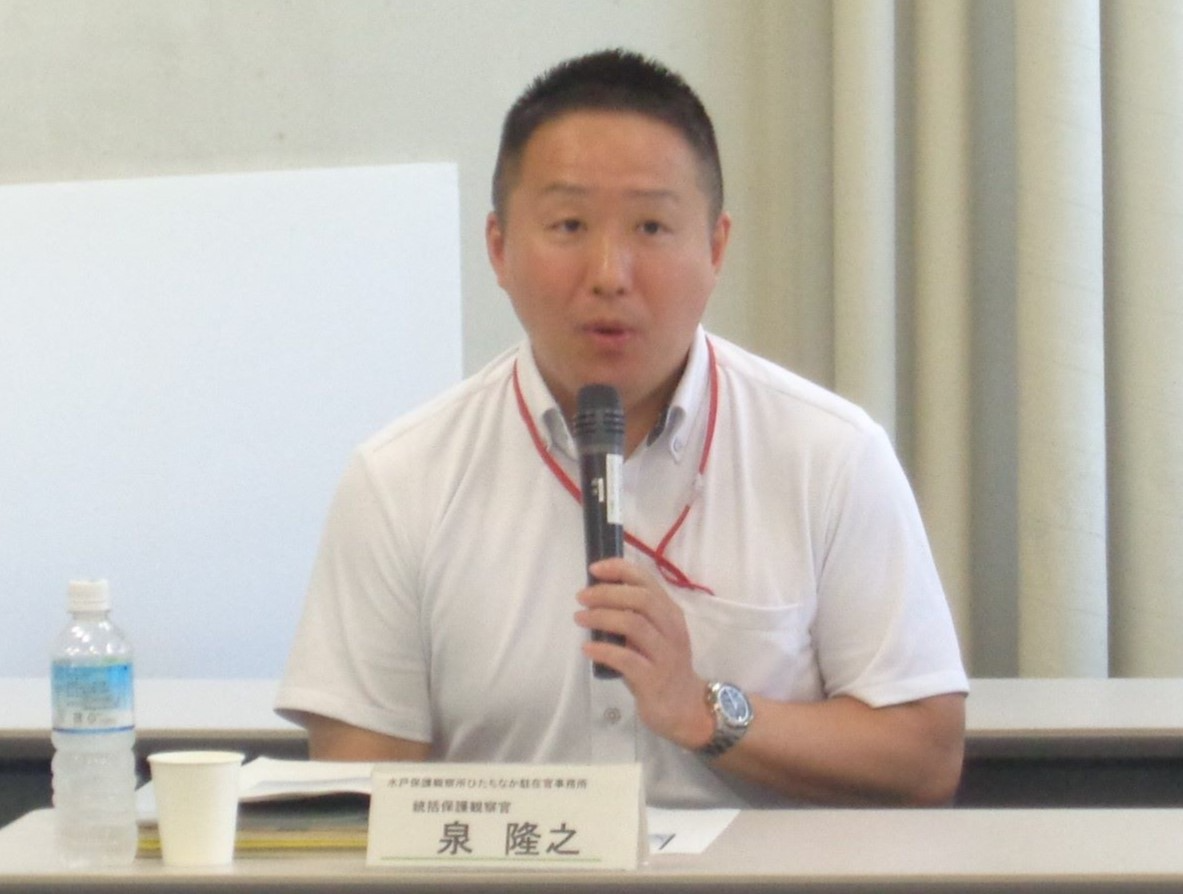 発表する泉隆之氏