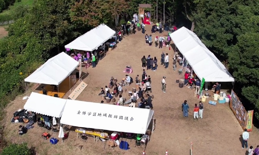 収穫祭の様子