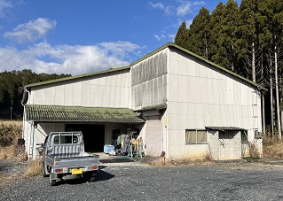 荒茶の加工場