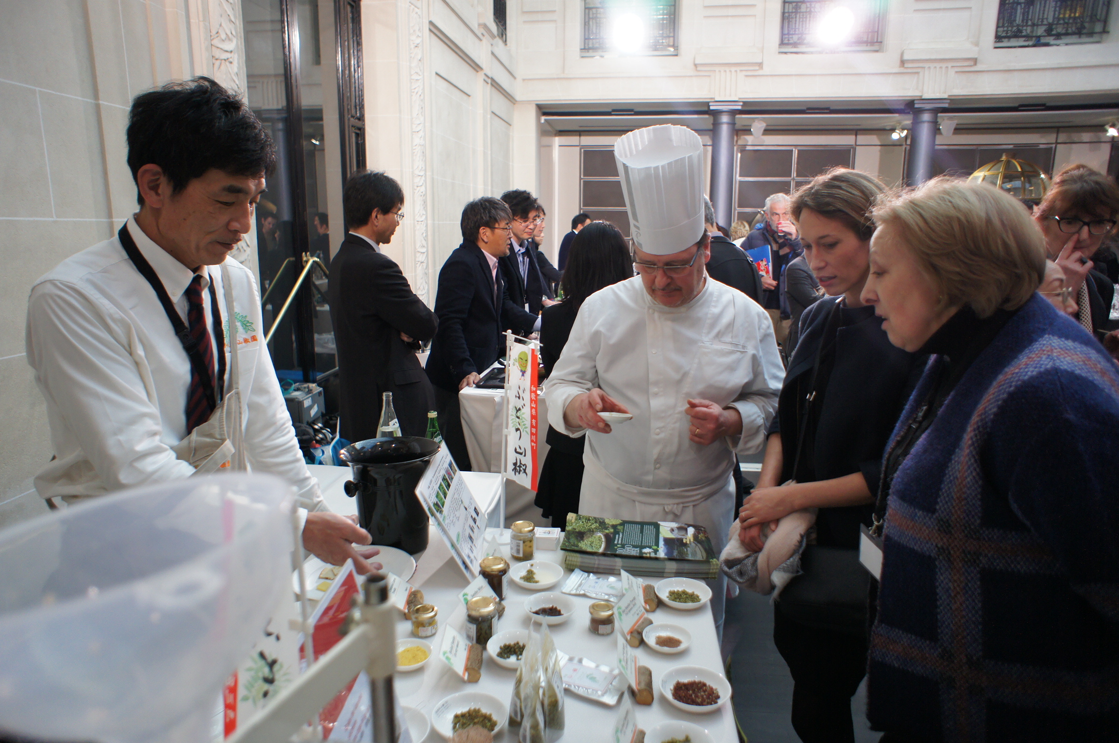 海外のシェフに魅力を伝える