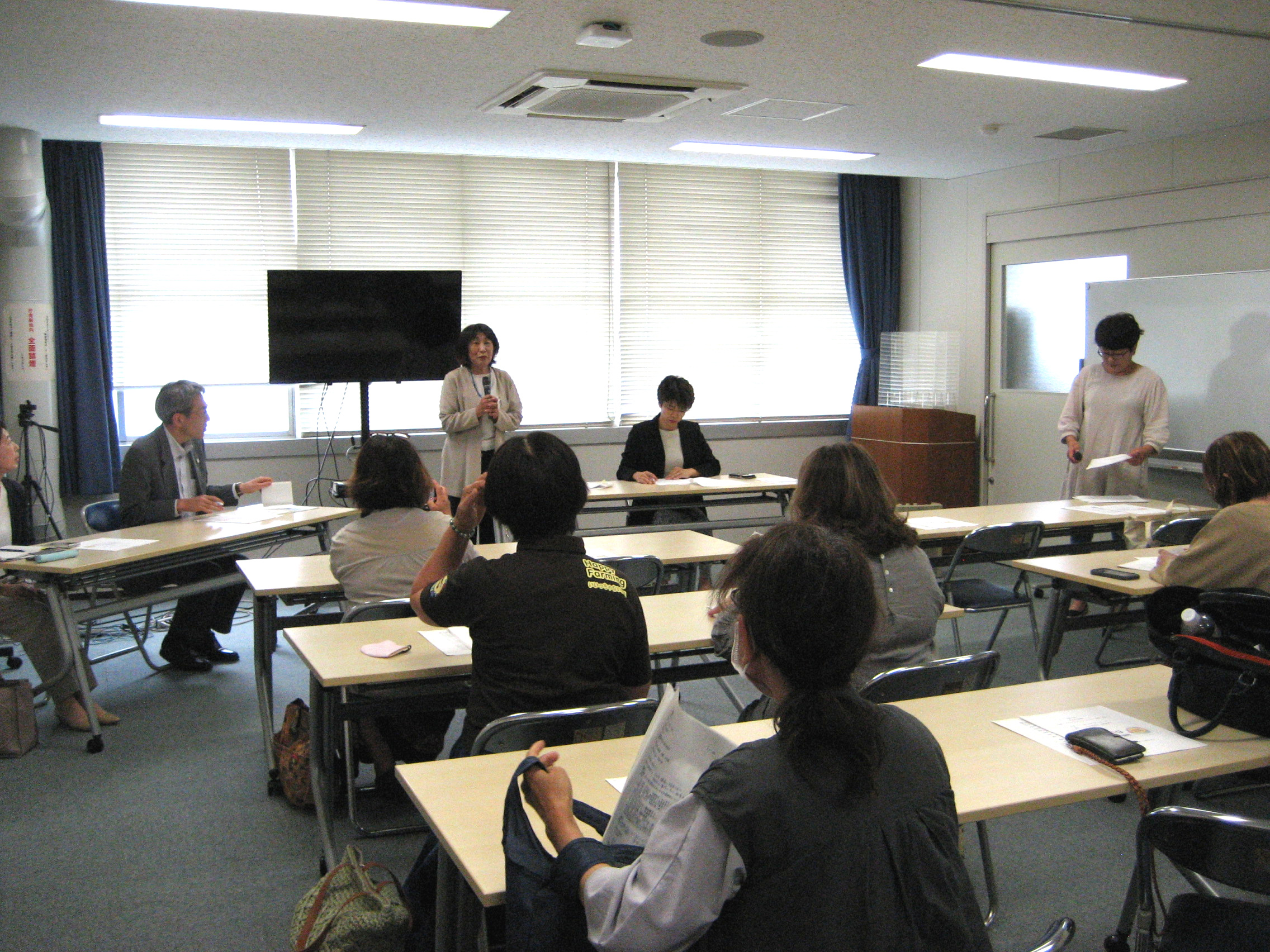 総会の様子