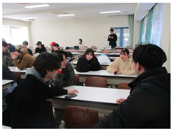 学生同士の話し合い