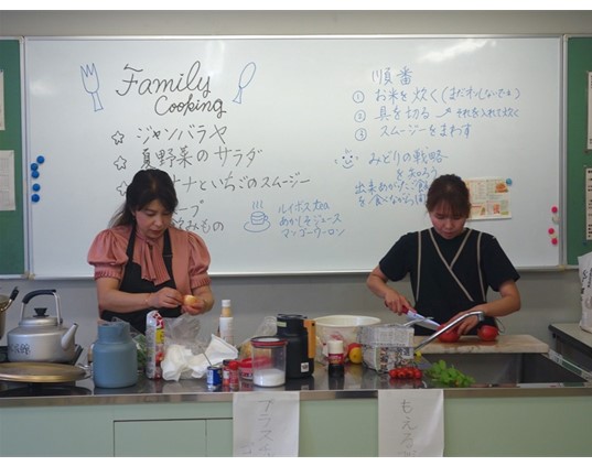 講師の調理の様子