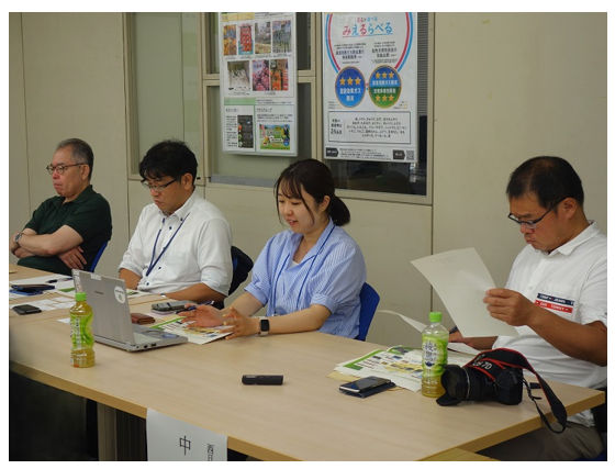 報道機関各社の皆様