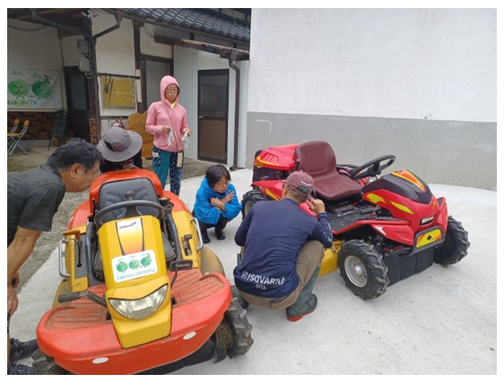 乗用草刈り機の説明