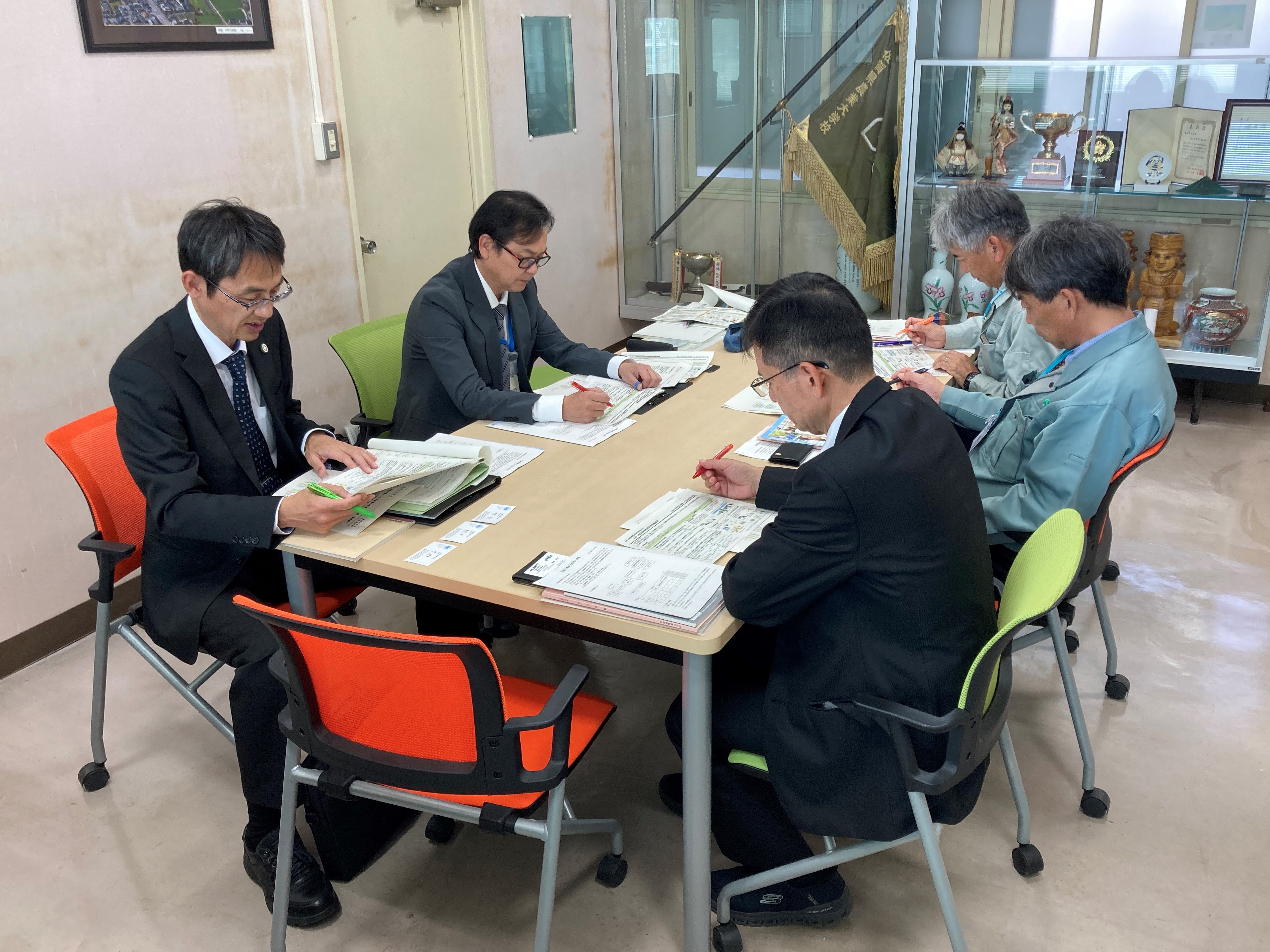 佐賀県農業大学校との意見交換の模様