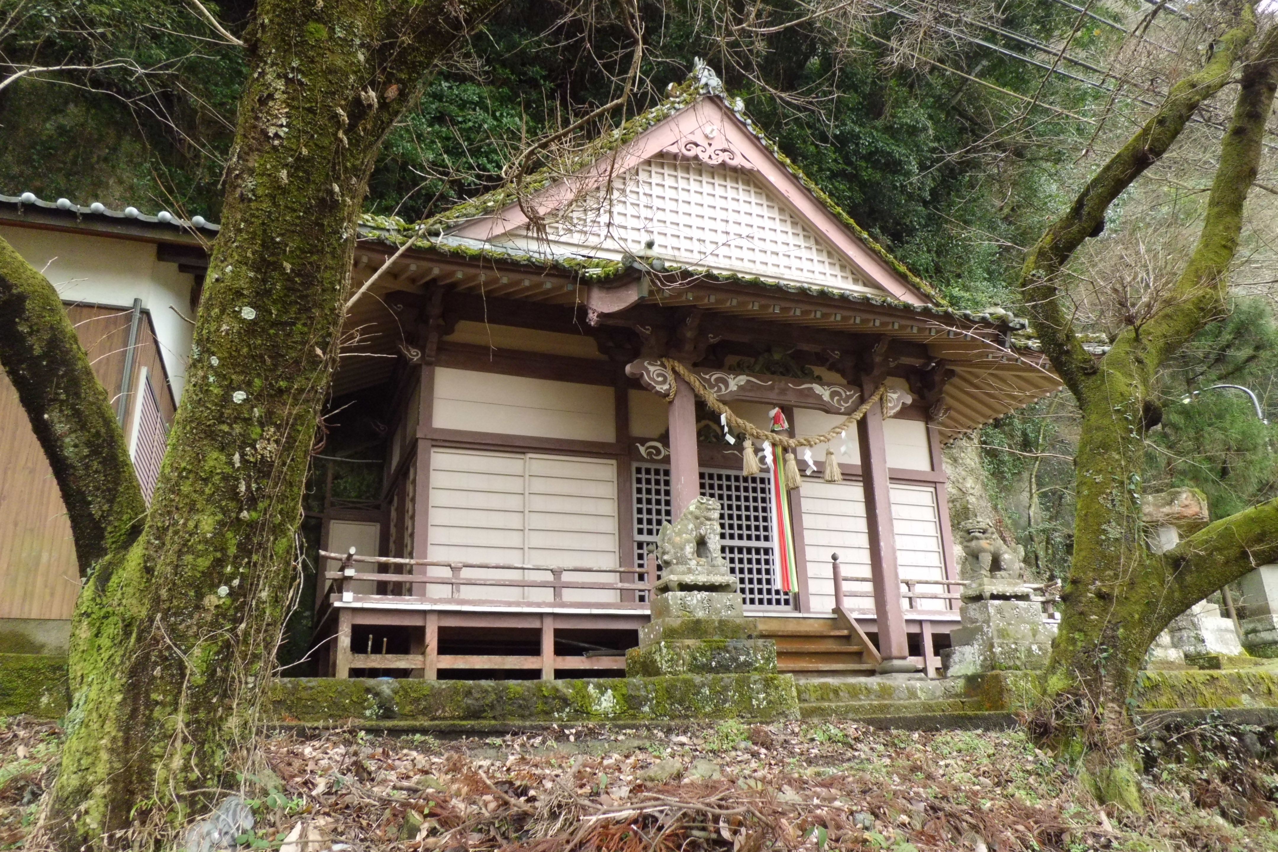 田栄神社
