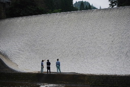 白水ダム