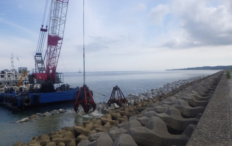 2・3工区捨石投入