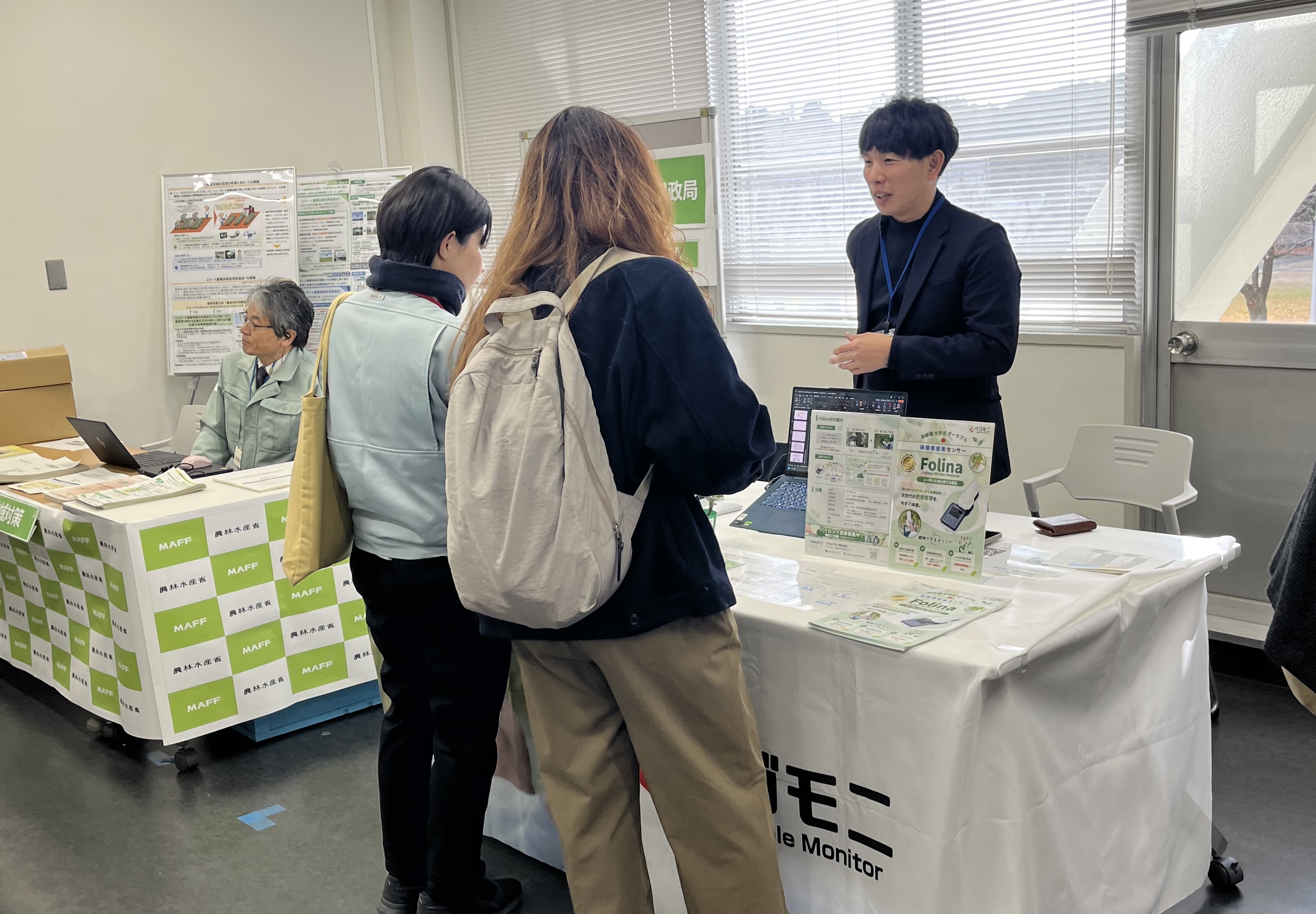 室内展示の様子1(2日目)