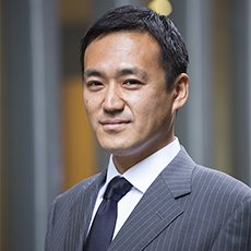 馬奈木 俊介