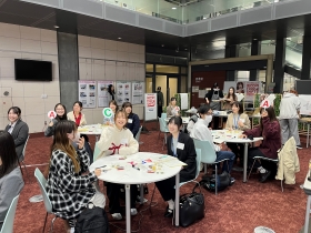 地産地消クイズの様子