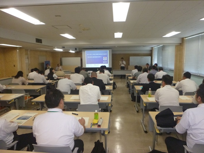 会場の様子