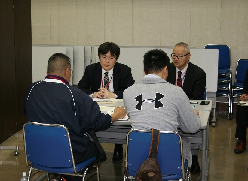  個別相談会の様子
