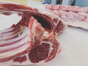 脂ののった羊肉