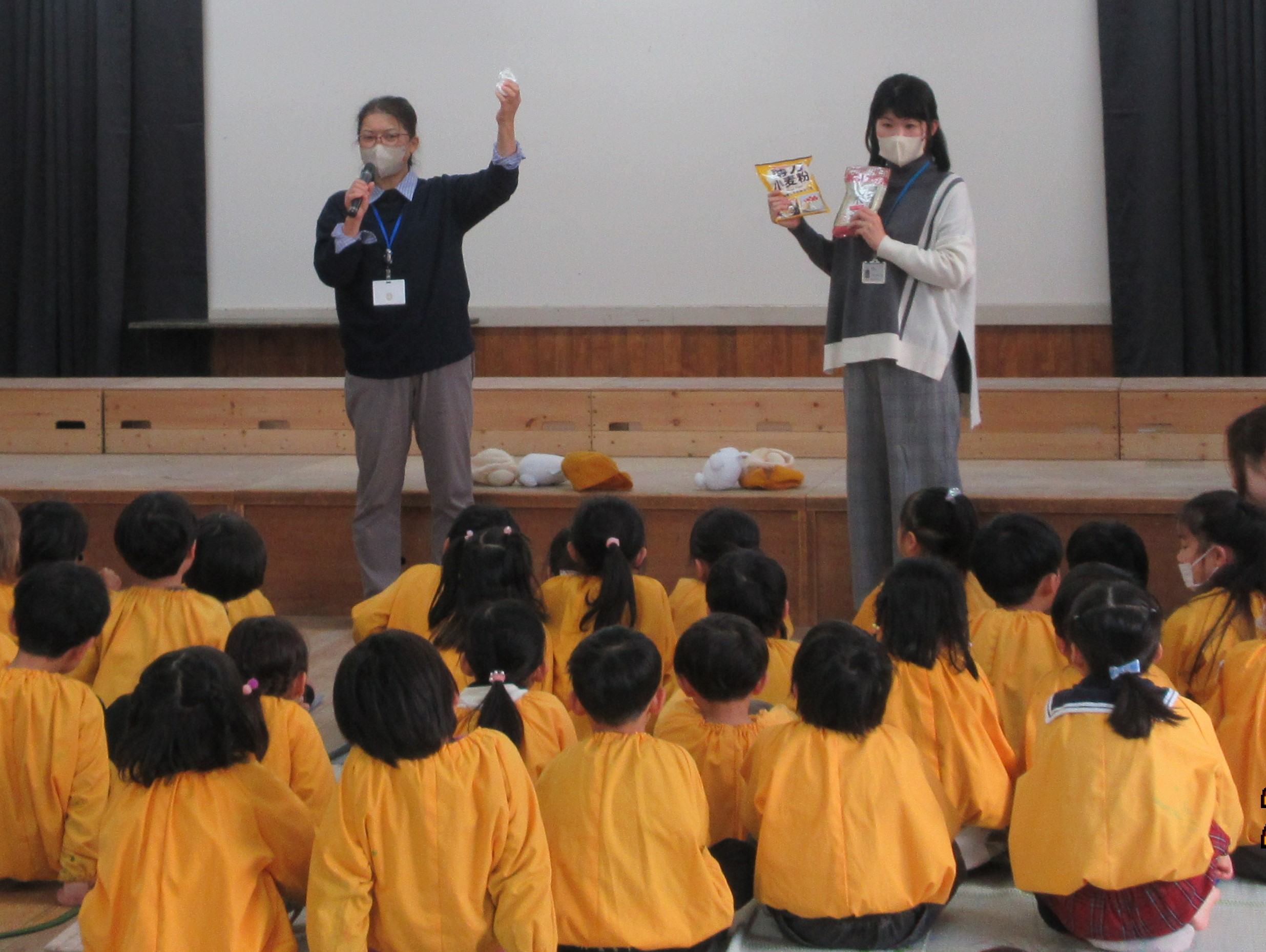 お米の説明の様子