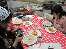 試食１