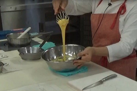 米粉カスタードクリームを作る
