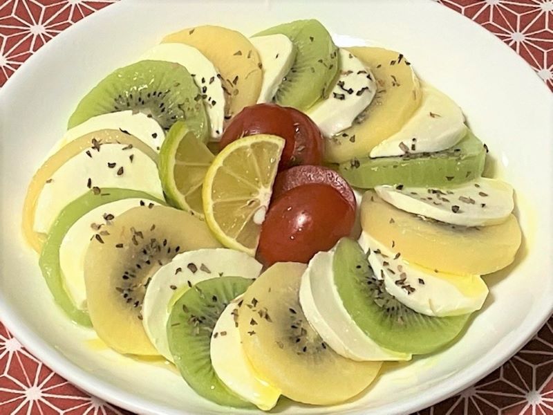 カプレーゼ