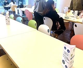 学食に展示されたPOP
