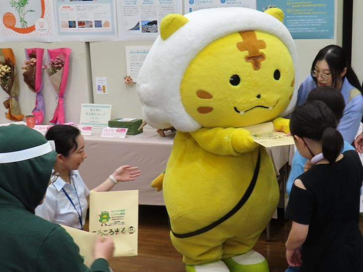 かみ~ごとお土産配布