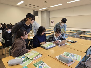 取組む学生1