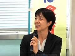 山城氏