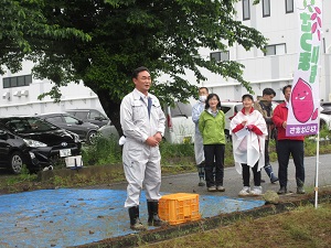 あいさつをする楢葉町松本町長