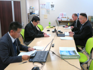 各機関が連携してweb会議を開催