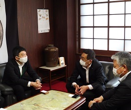二戸市長と意見交換