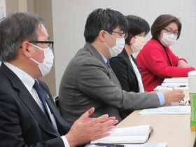 消費者団体と食品関連事業者の皆さん
