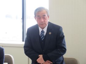 矢巾町　高橋町長